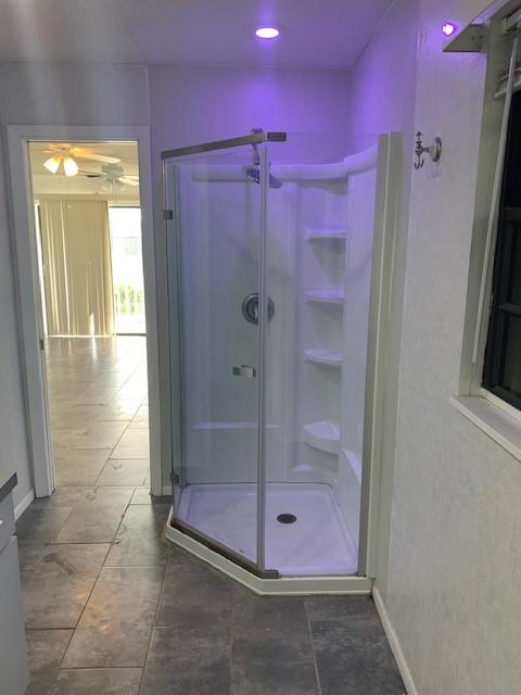 55 Lobstertail Road Big Pine Key, FL 33043 - Photo 17 of 25 Separate Shower