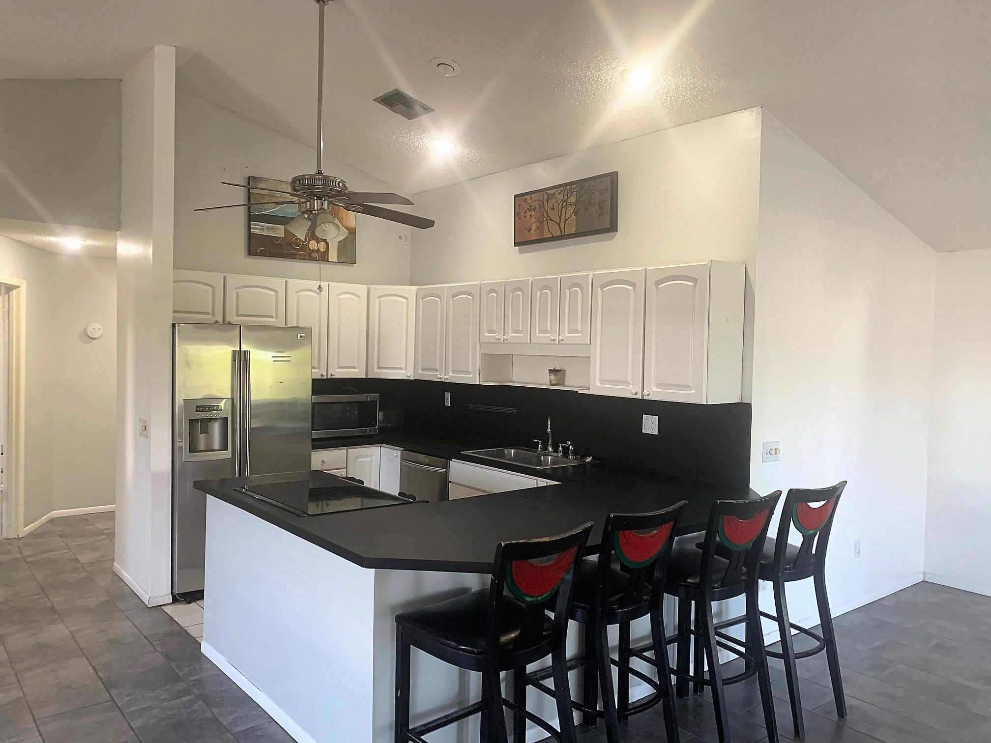 55 Lobstertail Road Big Pine Key, FL 33043 - Photo 23 of 25 Kitchen