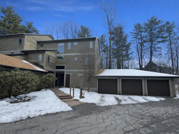 $375,000 | 71 East Redrock Drive, Unit 103, Burlington, VT 05401