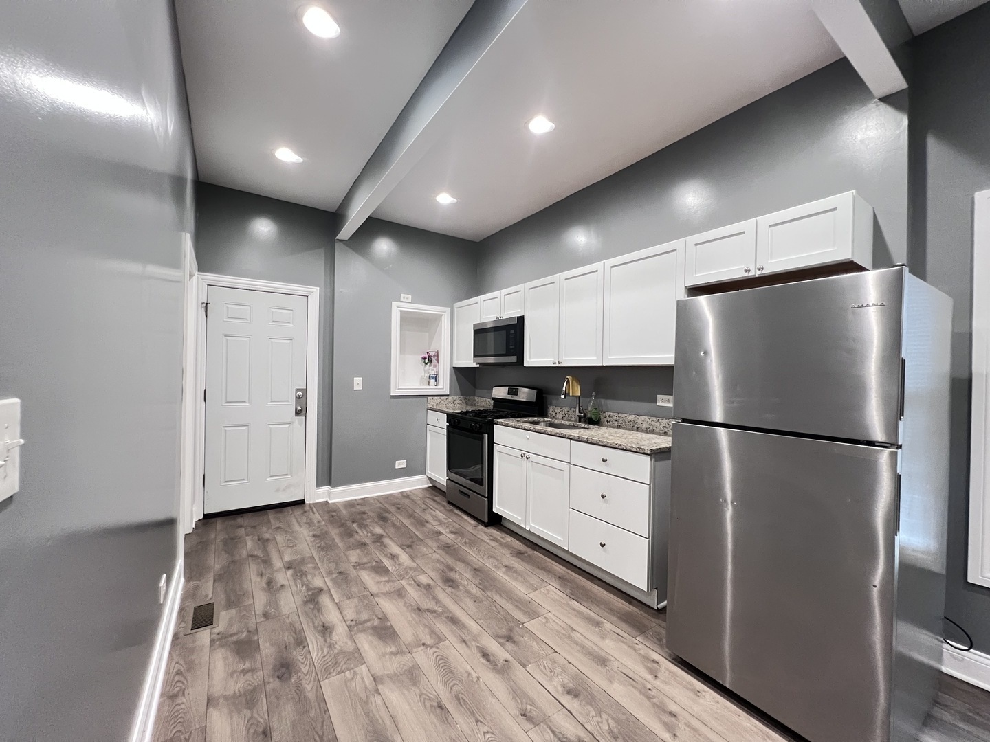 7059 South Normal Boulevard, Unit 1S Chicago, IL 60621 - Photo 23 of 39 Gallery Image 23