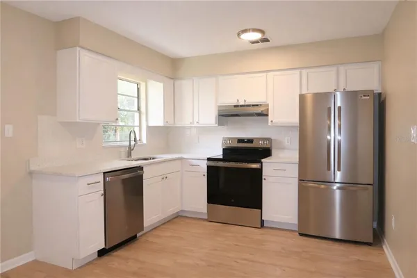 $249,700 | 14670 Douglas Drive, Dade City, FL 33523