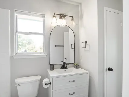 $699,999 | 6420 Wareham Lane, Austin, TX 78739