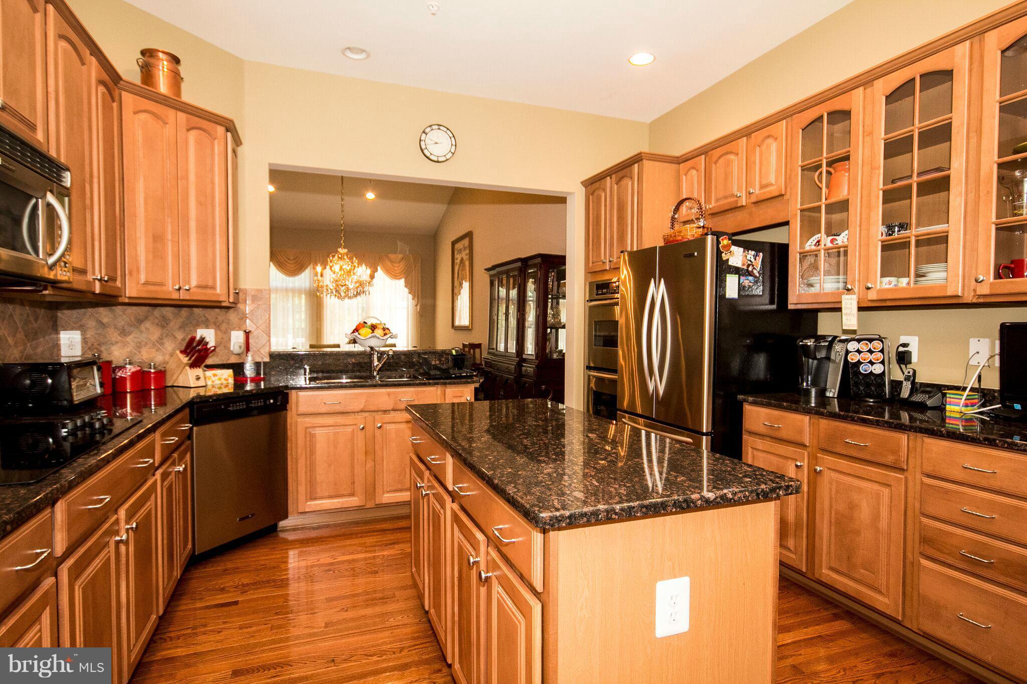8347 Meadowsweet Road Baltimore, MD 21208 - Photo 5 of 28 Kitchen