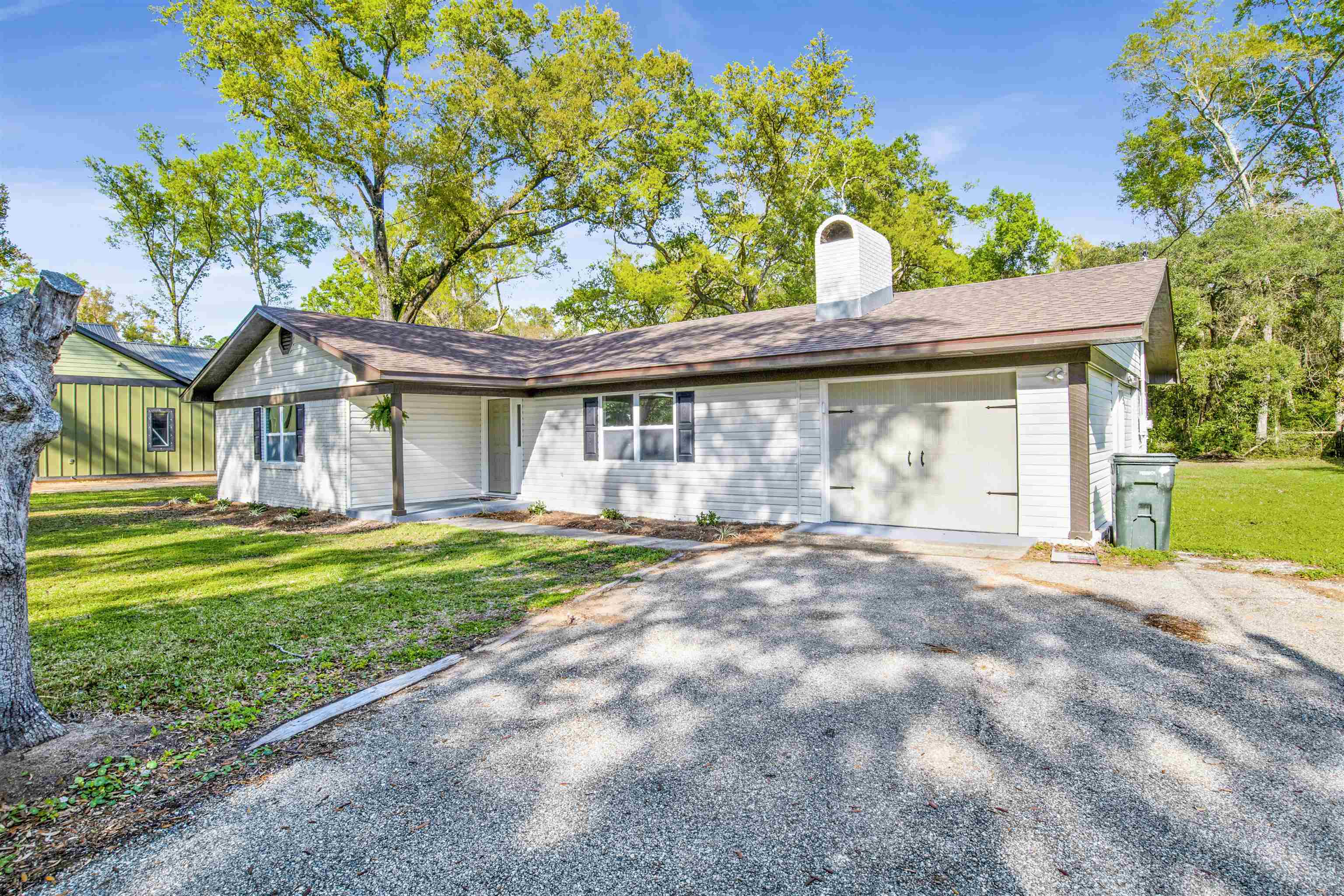 10182 Pineview Drive Foley, AL 36535 - Photo 3 of 25