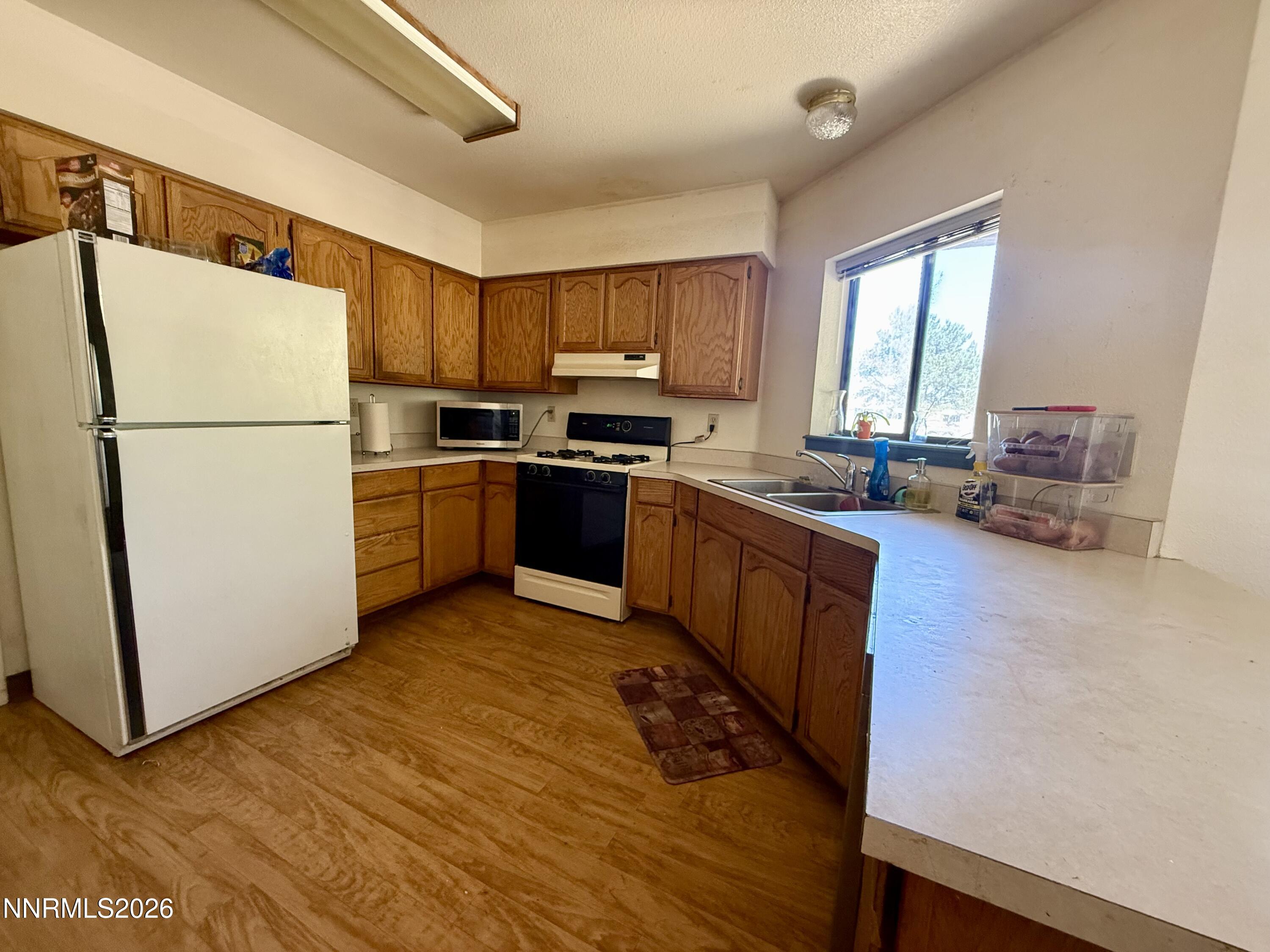 957 Ronald Way Fallon, NV 89406 - Photo 5 of 25 IMG_5150