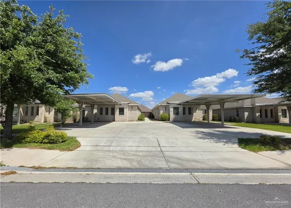 $1,080 | 5804 Nightingale Avenue, Unit 4, Mission, TX 78573