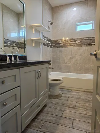 $1,080 | 5804 Nightingale Avenue, Unit 4, Mission, TX 78573