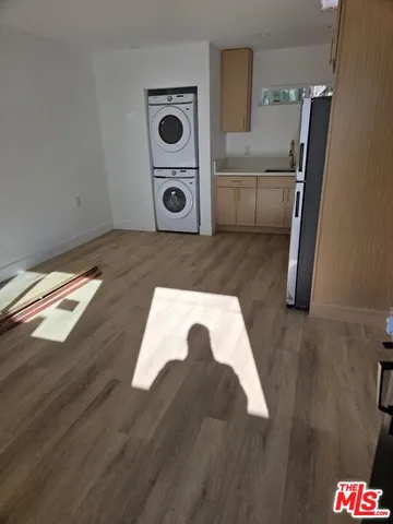 $2,300 | 11912 Elkwood Street, North Hollywood, CA 91605