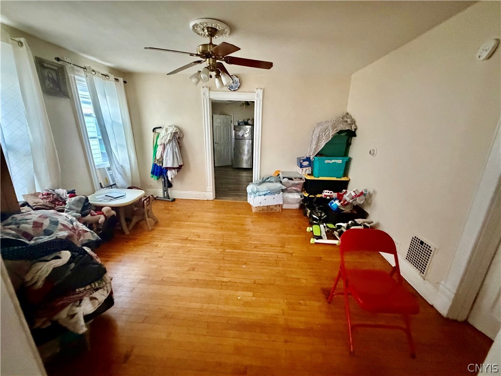707 Spring Street Syracuse, NY 13208 - Photo 5 of 19