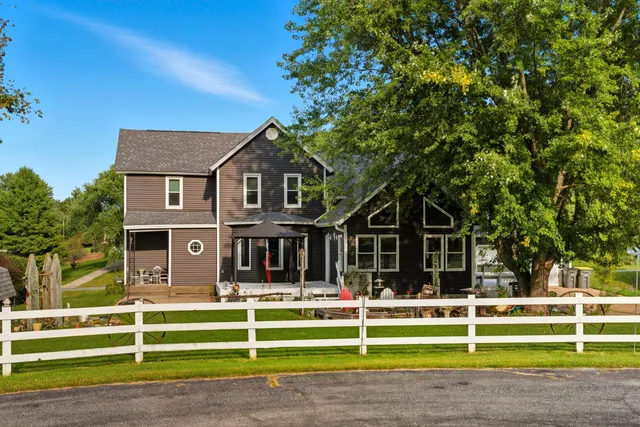 $599,900 | N6754 McCurdy Place, Holmen, WI 54636