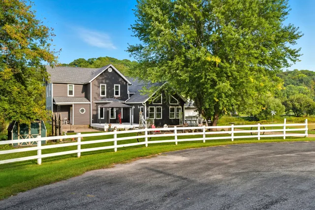 $599,900 | N6754 McCurdy Place, Holmen, WI 54636