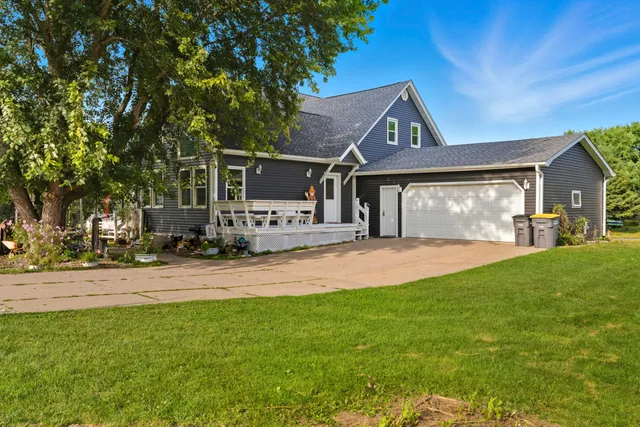 $599,900 | N6754 McCurdy Place, Holmen, WI 54636