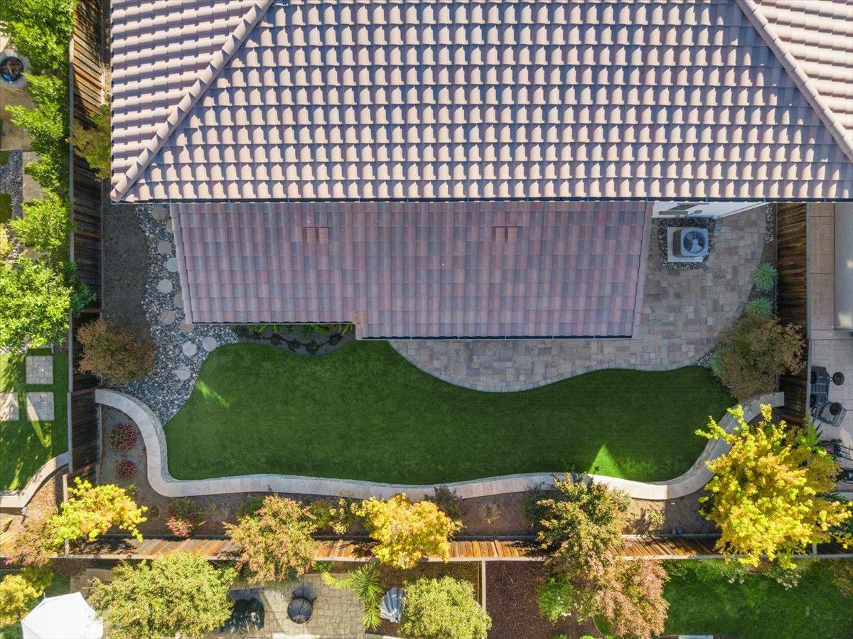 925 Lynx Place Gilroy, CA 95020 - Photo 44 of 49 a view of a back yard of the house