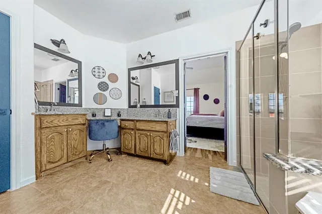 $650,000 | 1880 Chuckwagon Drive, Midlothian, TX 76065