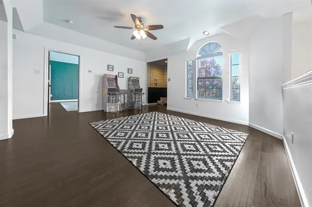 $650,000 | 1880 Chuckwagon Drive, Midlothian, TX 76065