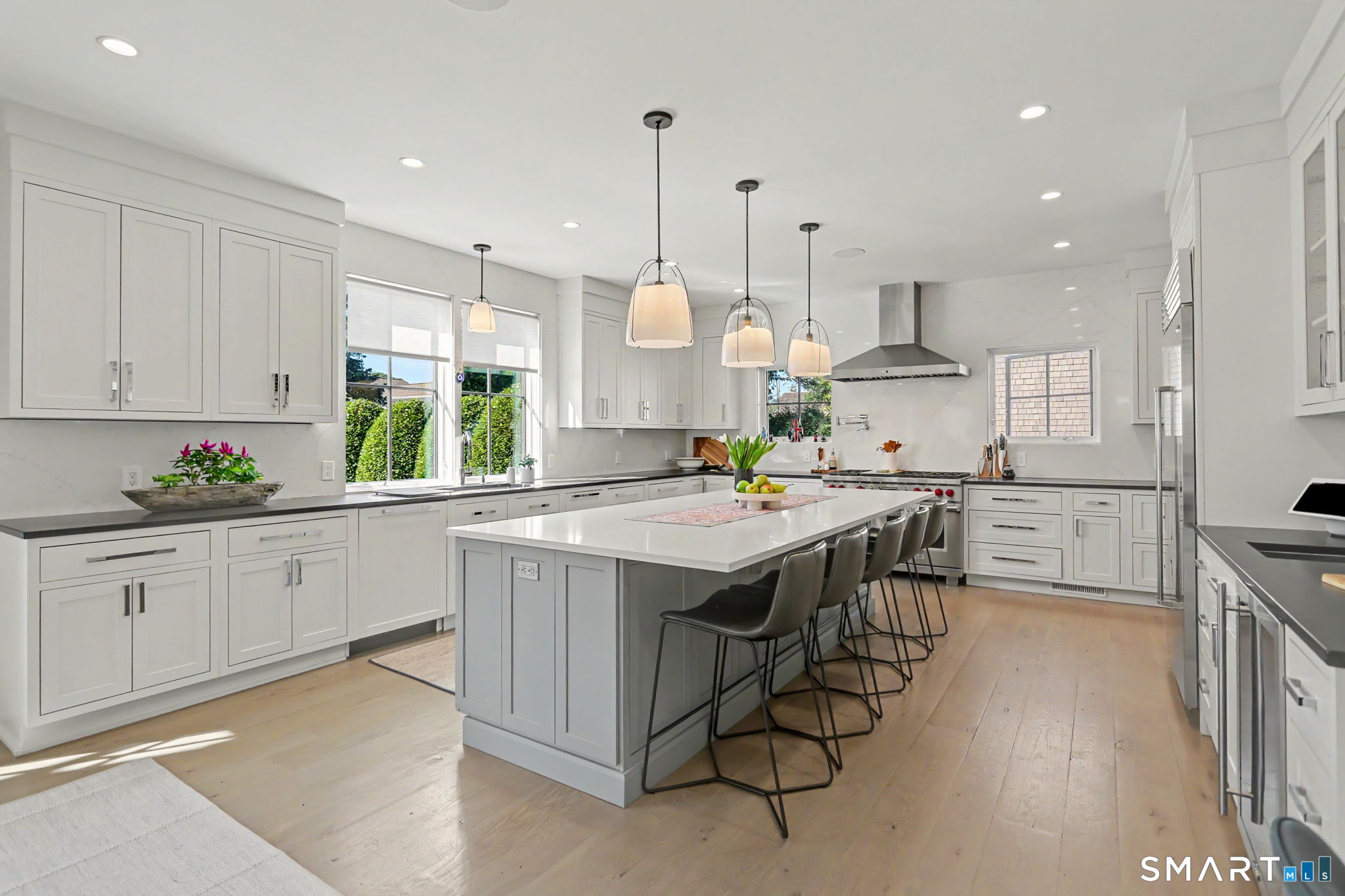 42 Puritan Road Fairfield, CT 06824 - Photo 19 of 40 Gallery Image 19