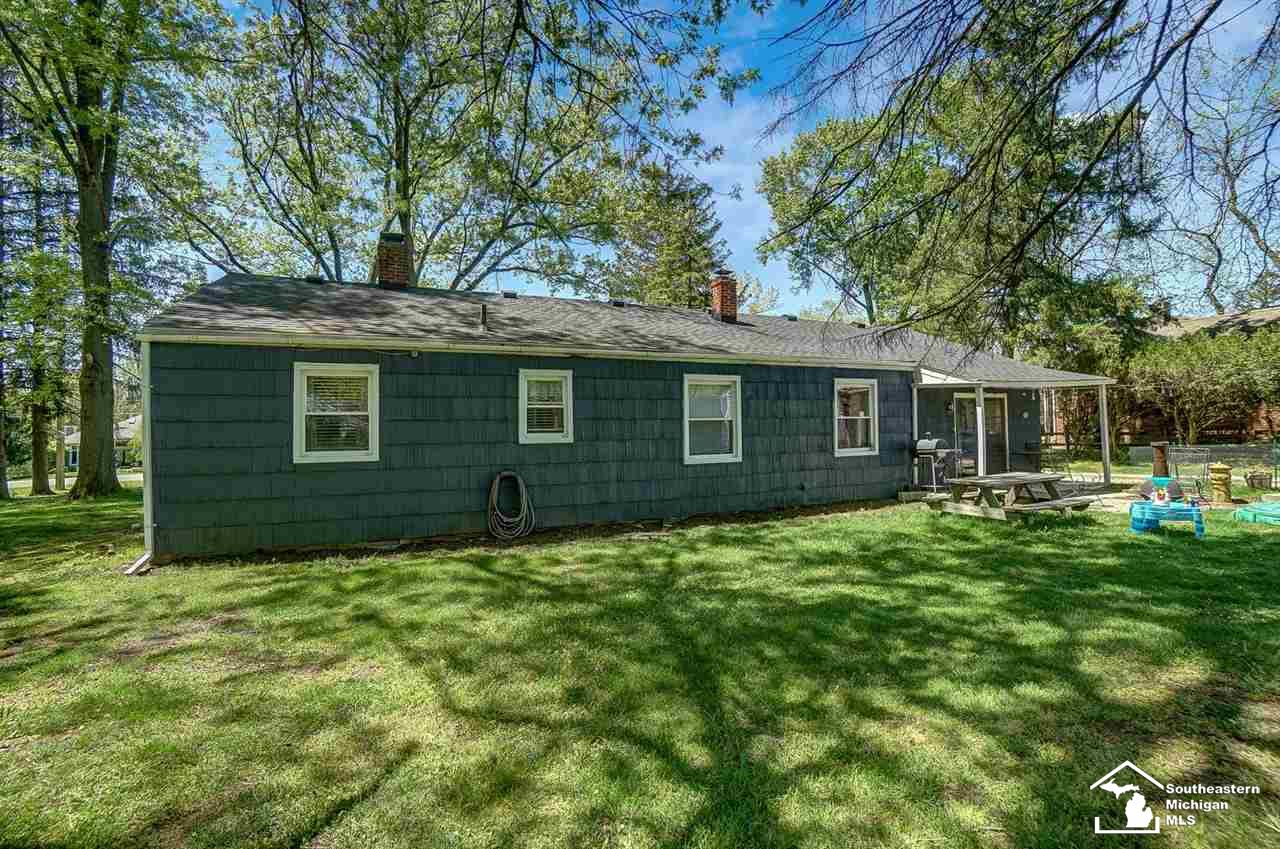 6700 Douglas Road Lambertville, MI 48144 - Photo 35 of 44 50074520-34.JPG