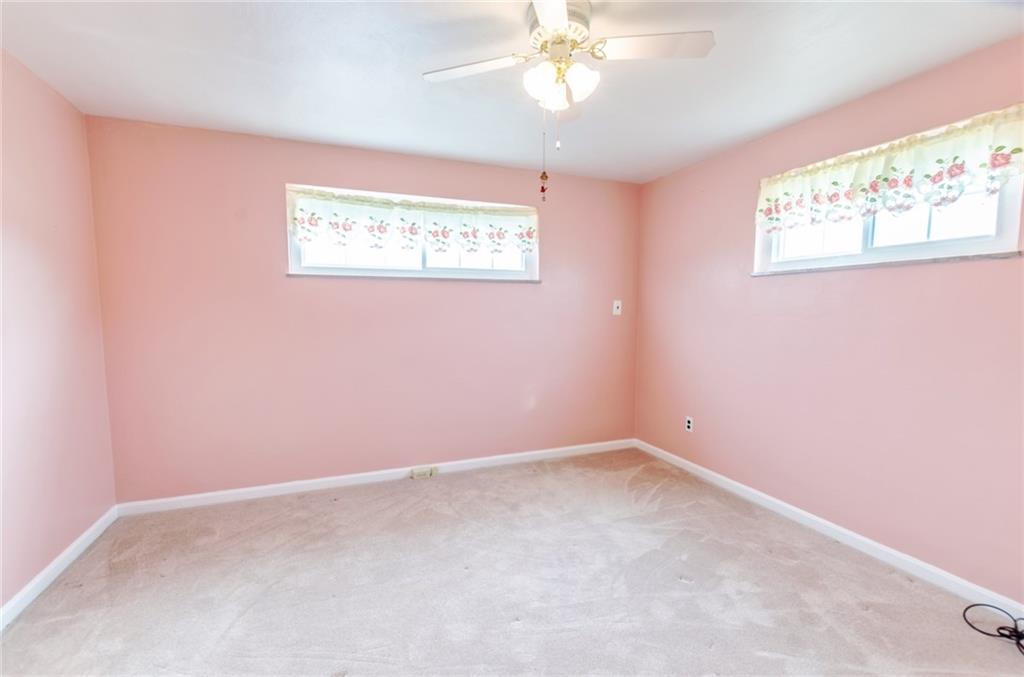 123 Linden Road Canonsburg, PA 15317 - Photo 14 of 25 Gallery Image 14