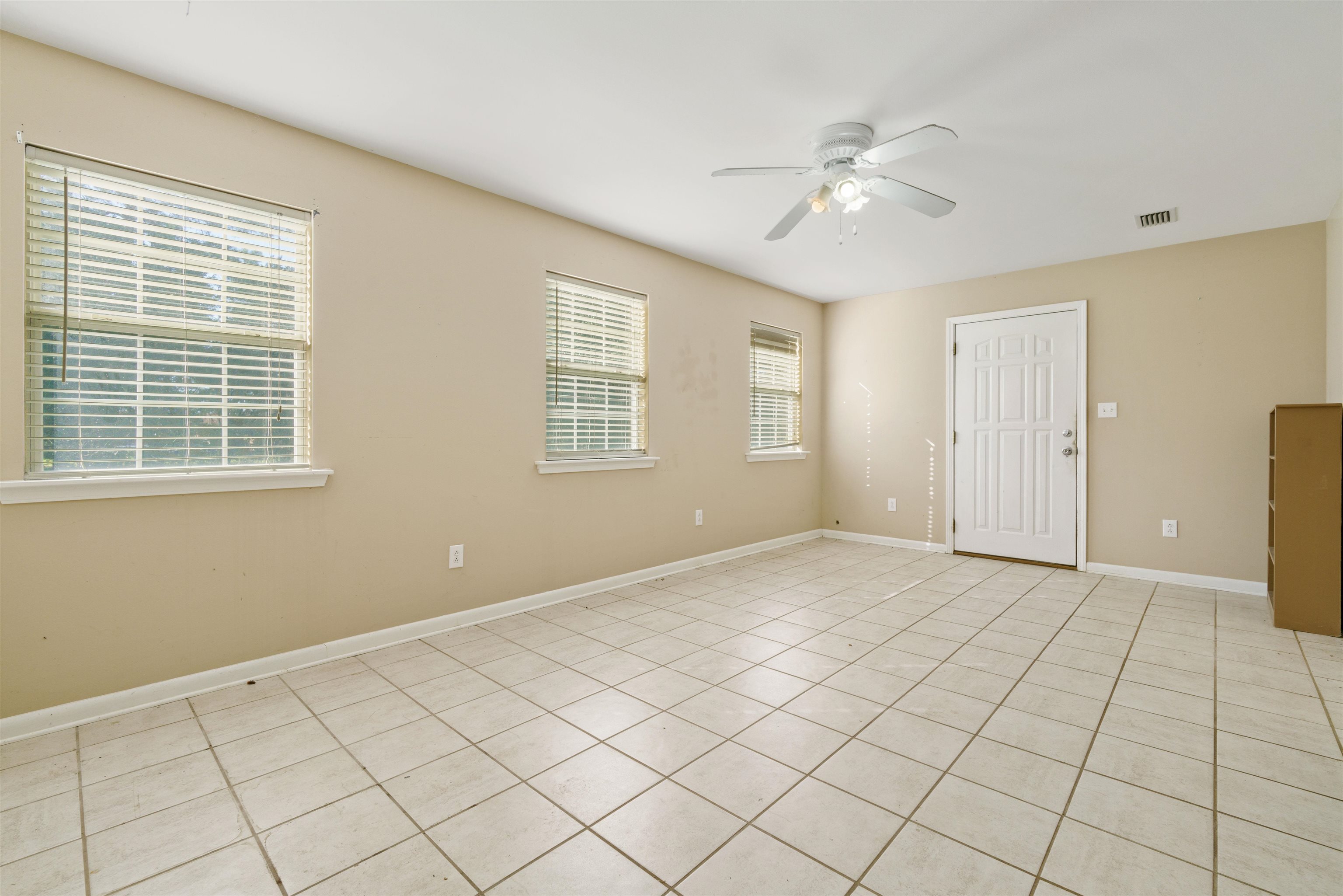 62537 Presley Road Atmore, AL 36502 - Photo 13 of 31