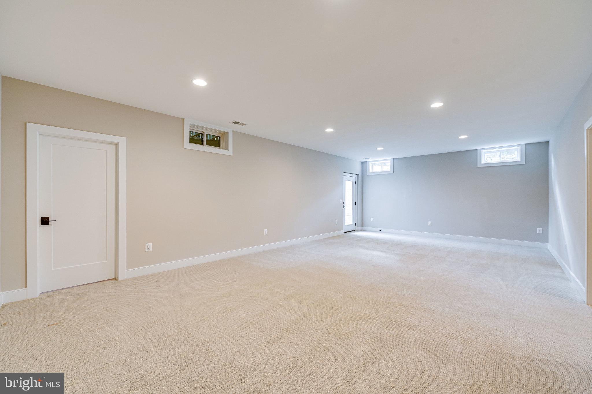 1974 Kirby Road McLean, VA 22101 - Photo 66 of 71 Gallery Image 66
