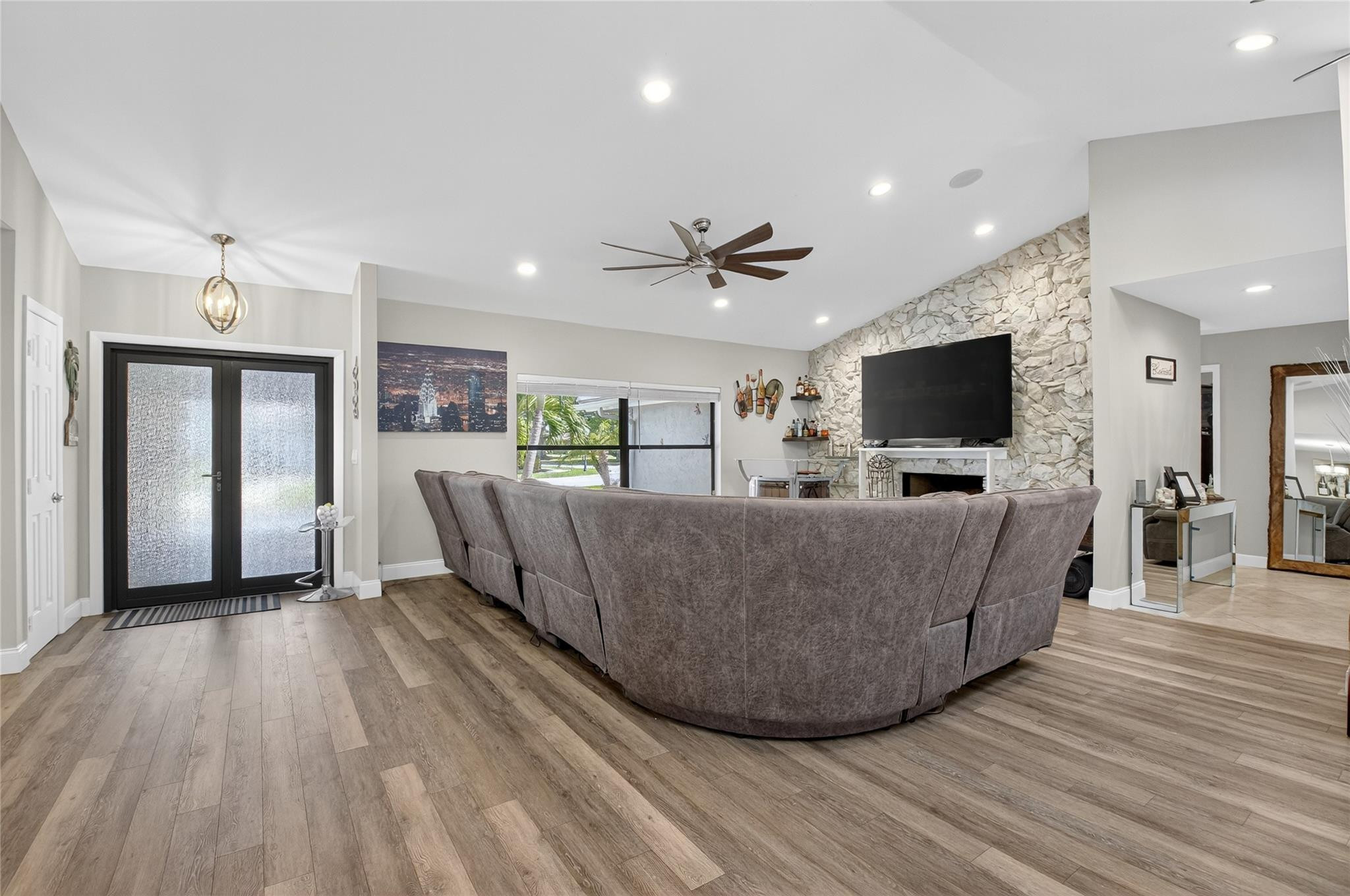 10182 Boca Woods Lane Boca Raton, FL 33428 - Photo 11 of 64 Photo 11