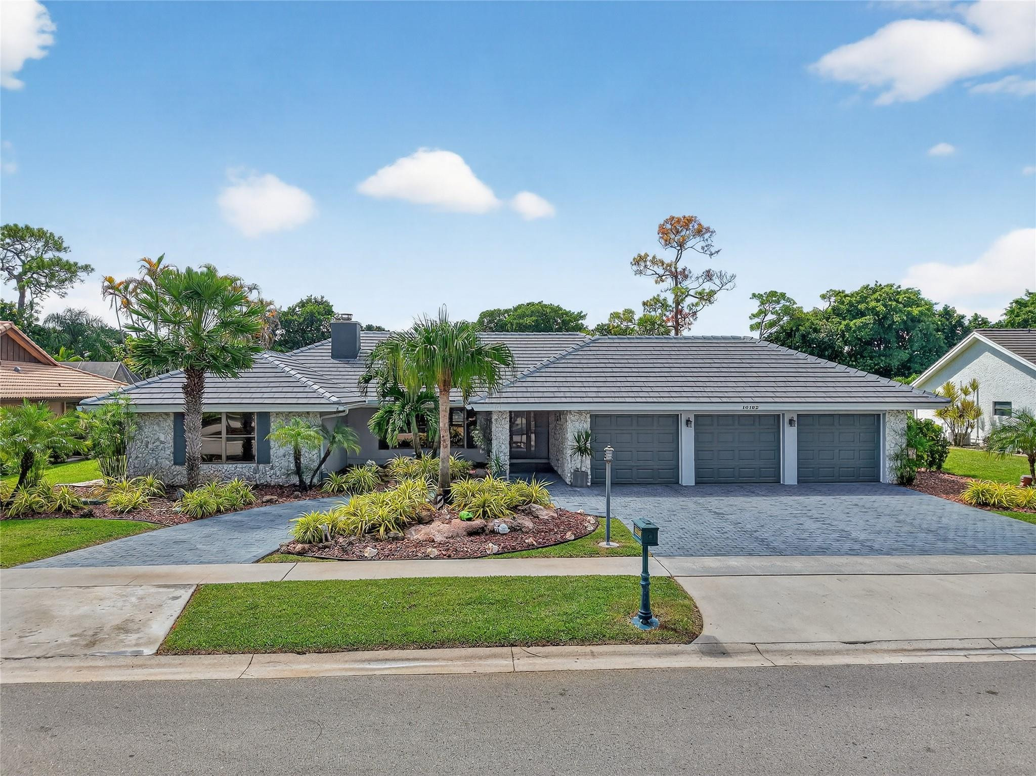 10182 Boca Woods Lane Boca Raton, FL 33428 - Photo 43 of 64 Photo 43