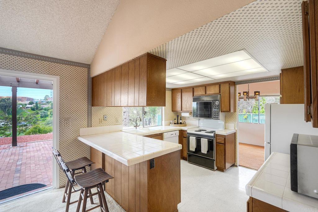 2233 Valley Road Oceanside, CA 92056 - Photo 25 of 35 Gallery Image 25