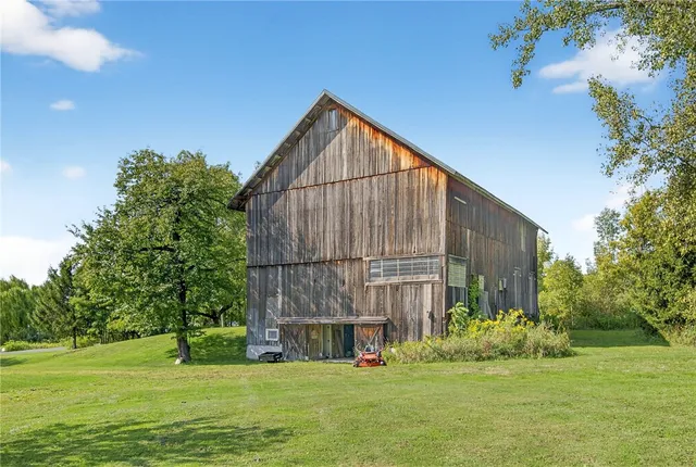 $475,000 | 3396 Rockefeller Road, Niles, NY 13118