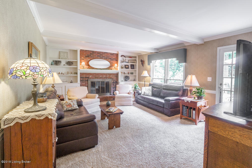 2307 Fallsview Rd-8