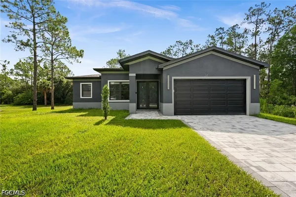 $2,750 | 14 Truman Avenue, Lehigh Acres, FL 33936