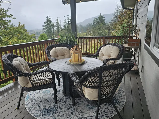 $769,000 | 6452 Dogwood Street, Springfield, OR 97478