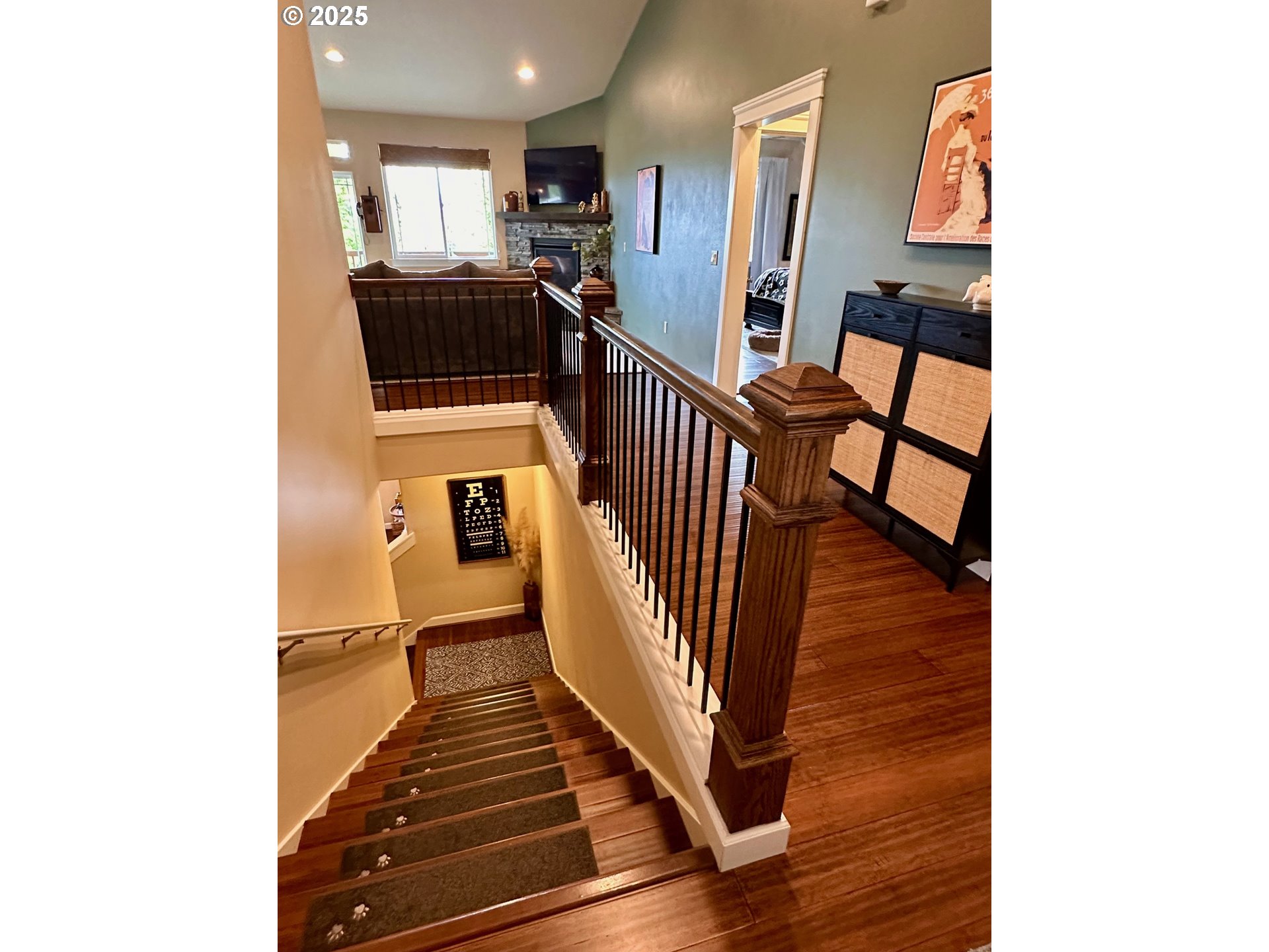 6452 Dogwood Street Springfield, OR 97478 - Photo 2 of 48