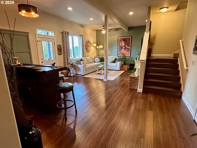 $769,000 | 6452 Dogwood Street, Springfield, OR 97478