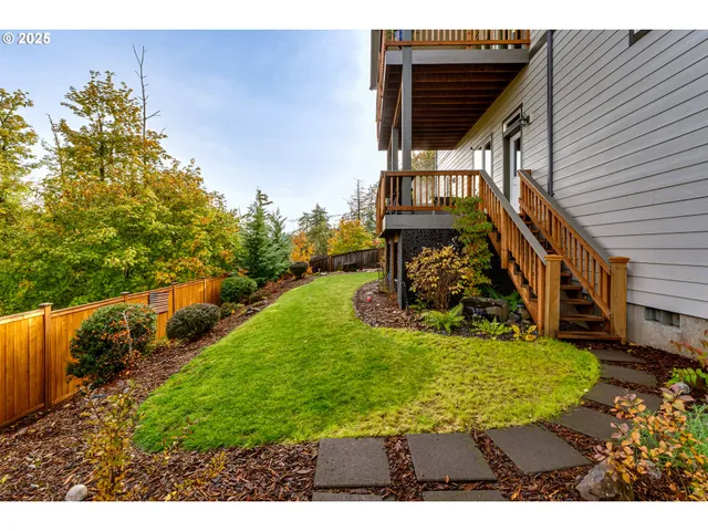$769,000 | 6452 Dogwood Street, Springfield, OR 97478
