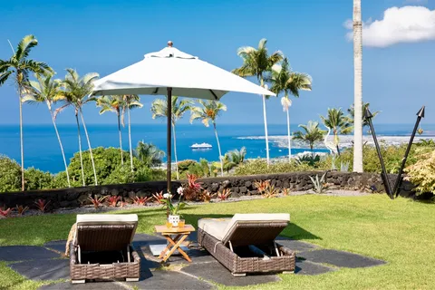 $2,375,000 | 77-422 Pelenike Drive, Kailua-Kona, HI 96740