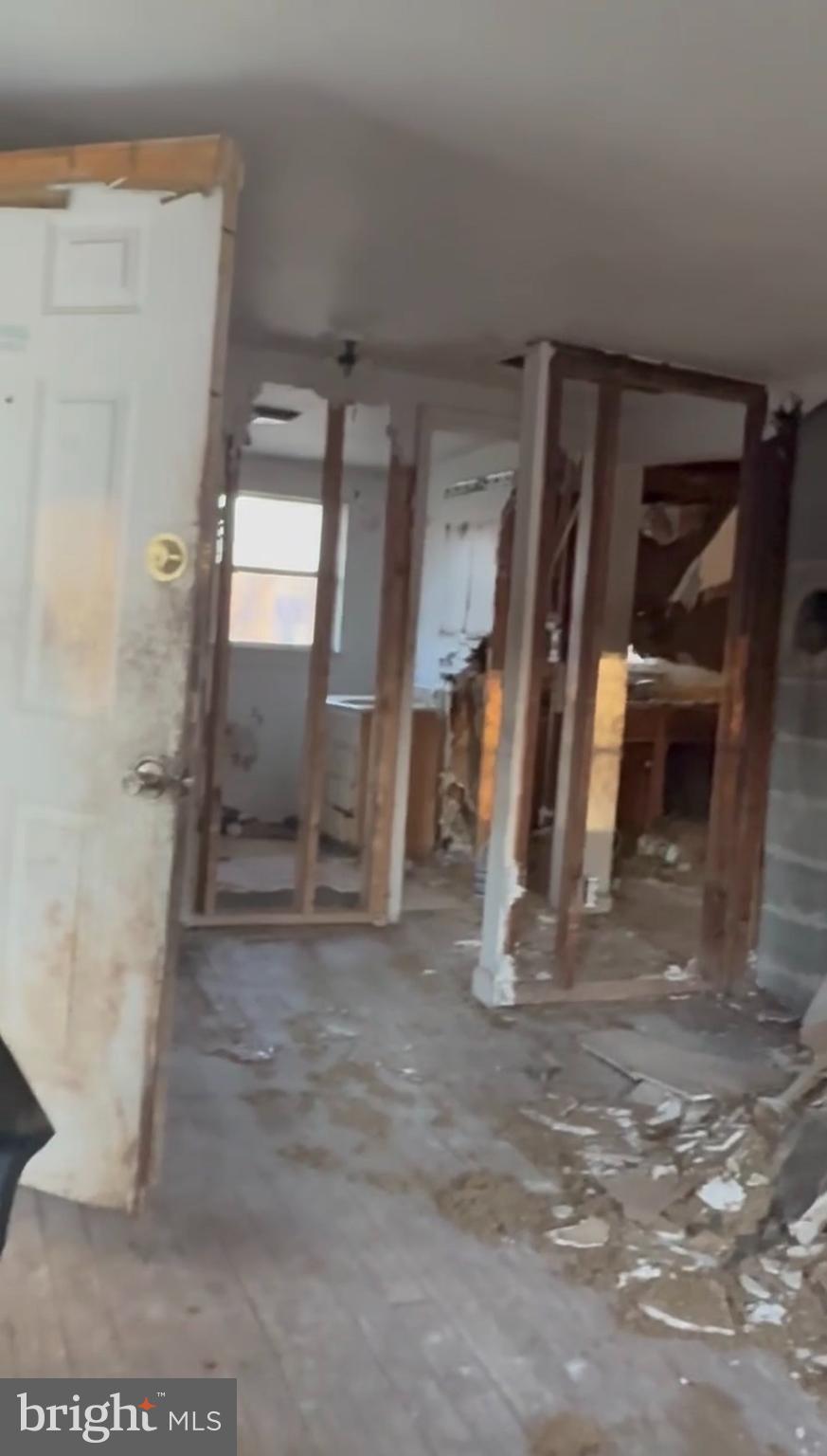 4663 Presidents Road Scottsville, VA 24590 - Photo 2 of 3 a view of empty room