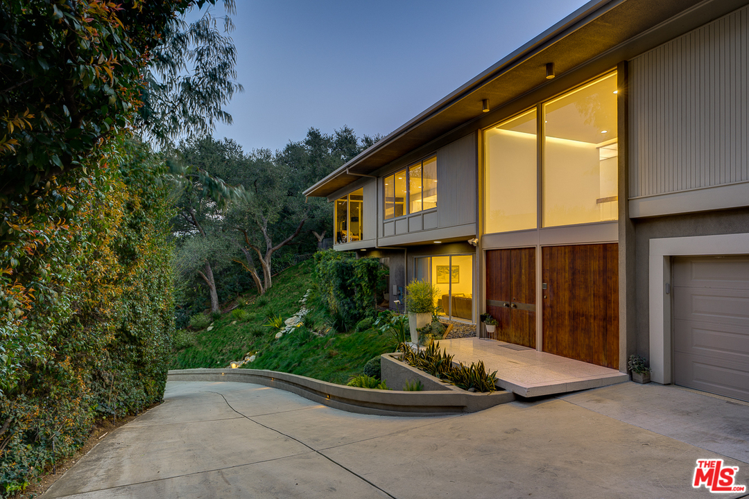 1490 El Mirador Drive Pasadena, CA 91103 - Photo 46 of 52 a front view of a house having yard