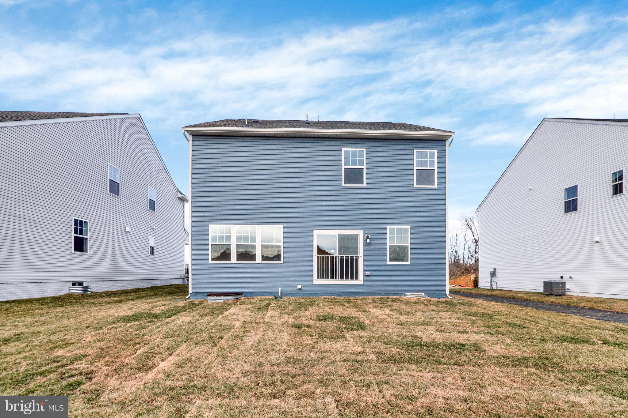 11 Forest Grove Avenue Ranson, WV 25438 - Photo 2 of 22