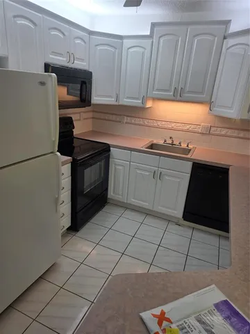 $2,000 | 259 South Cypress Road, Unit 509, Pompano Beach, FL 33060