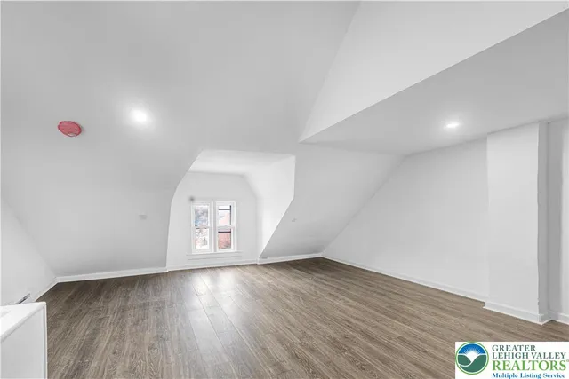 $249,999 | 963 Wyandotte Street, Bethlehem, PA 18015