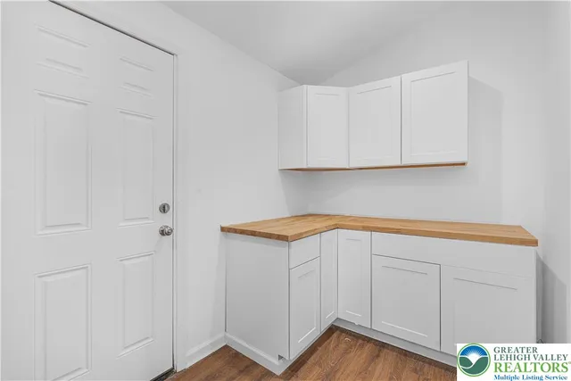 $249,999 | 963 Wyandotte Street, Bethlehem, PA 18015