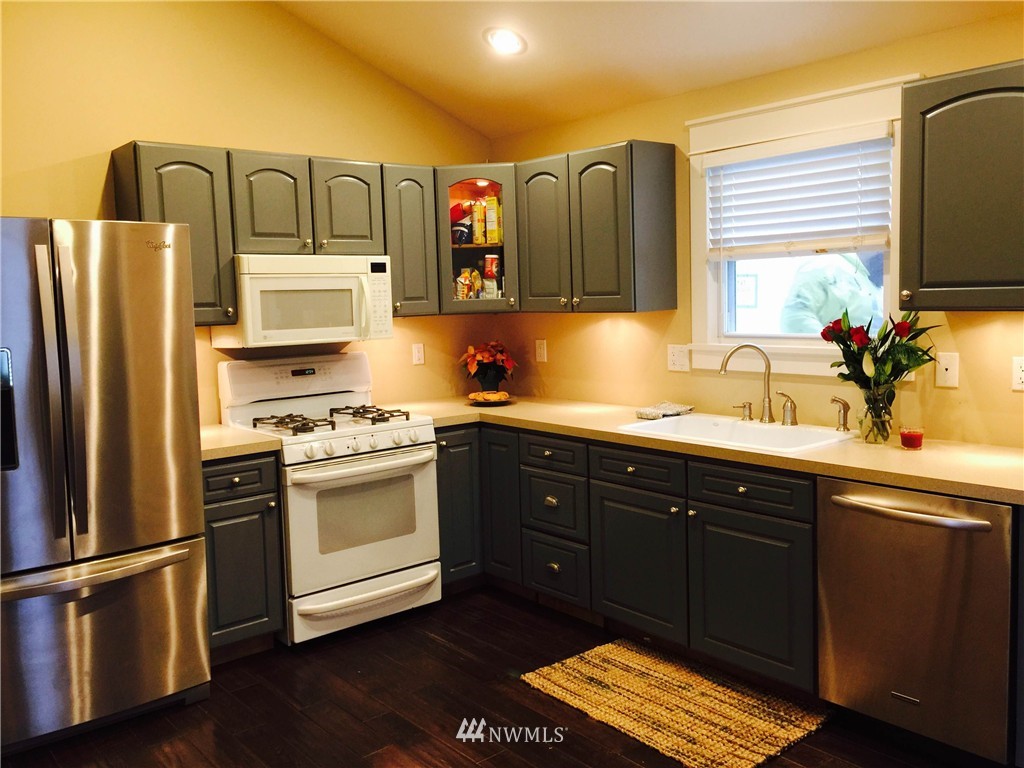 1770 Harksell Road Ferndale, WA 98248 - Photo 4 of 12