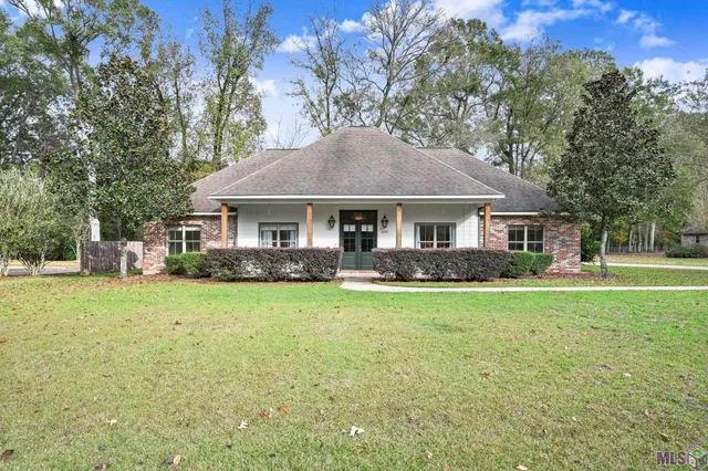 $489,000 | 10291 Old Field Road, St. Francisville, LA 70775