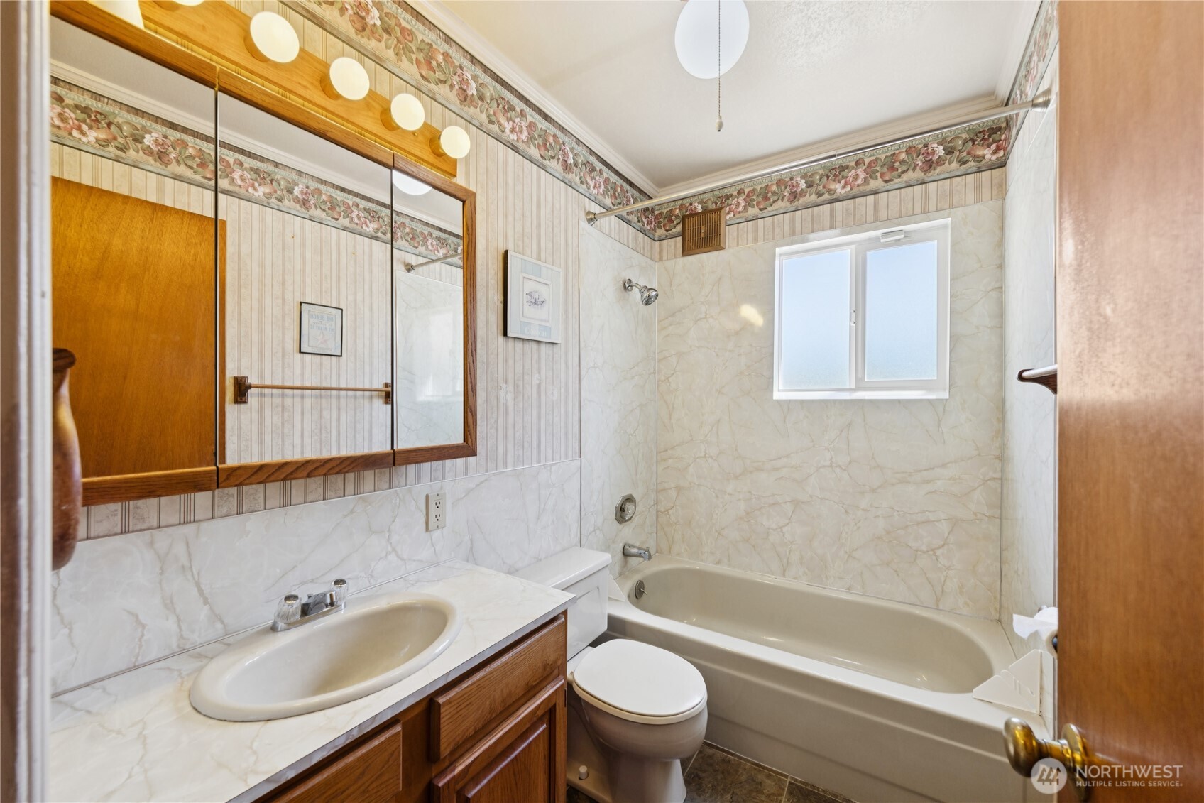 9575 Padilla Heights Road Anacortes, WA 98221 - Photo 18 of 39 Gallery Image 18