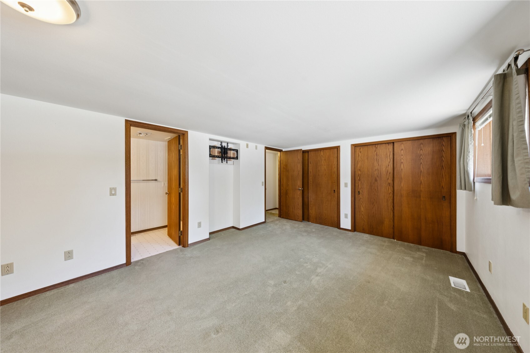 9575 Padilla Heights Road Anacortes, WA 98221 - Photo 23 of 39 Gallery Image 23