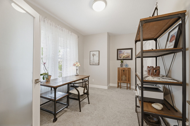 2109 Sunflower Lane Mapleton, UT 84664 - Photo 13 of 43 Flex Room for use as an Office/Den/Bedroom/Formal Living/Music Room Etc!