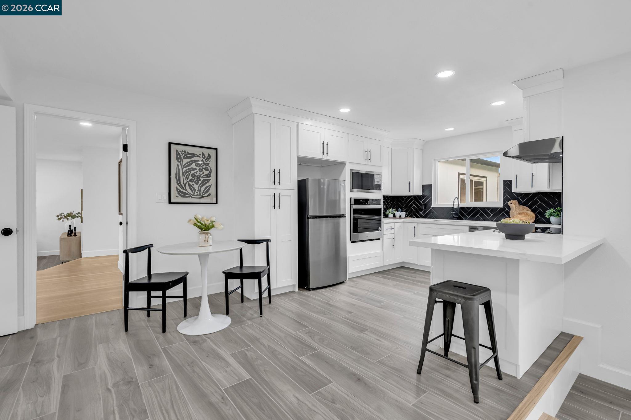 1548 Dianda Drive Concord, CA 94521 - Photo 19 of 59