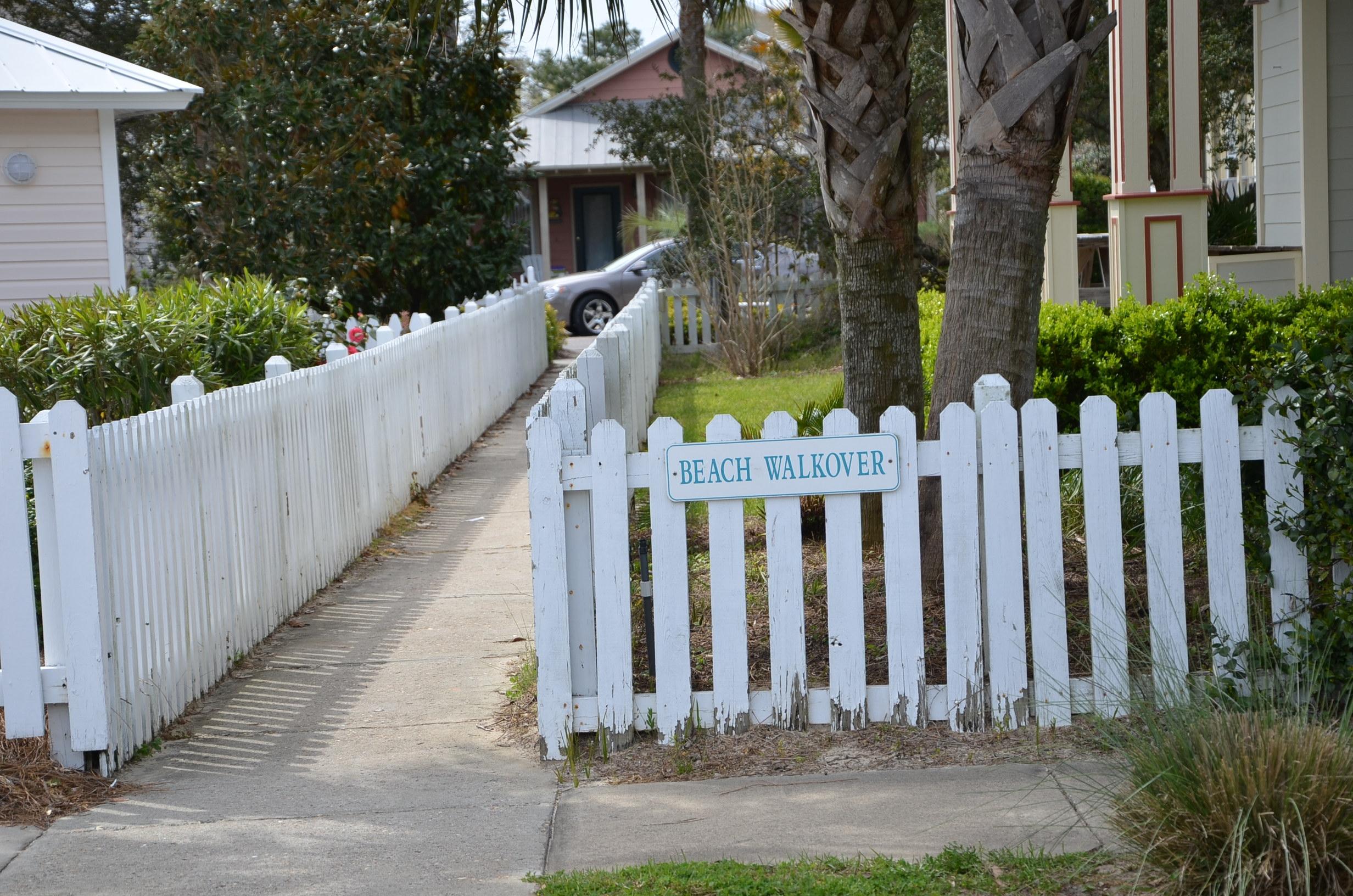 4456 Clipper Cove Destin, FL 32541 - Photo 26 of 31 a view of a house with entrance gate
