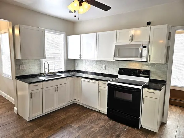 $3,200 | 47 Lincoln Street, Unit 1, Stoneham, MA 02180