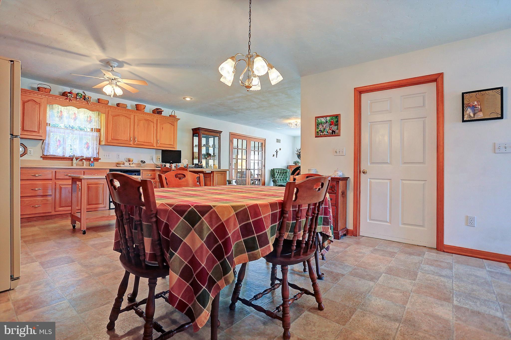 75 Apache Pass Hanover, PA 17331 - Photo 13 of 32 Gallery Image 13